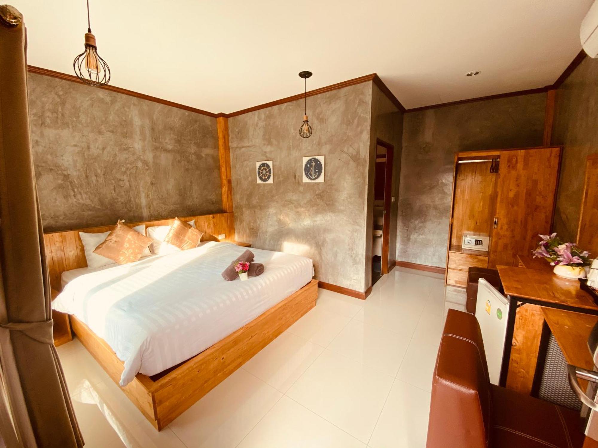 Paradise Land Resort Pattaya Buitenkant foto