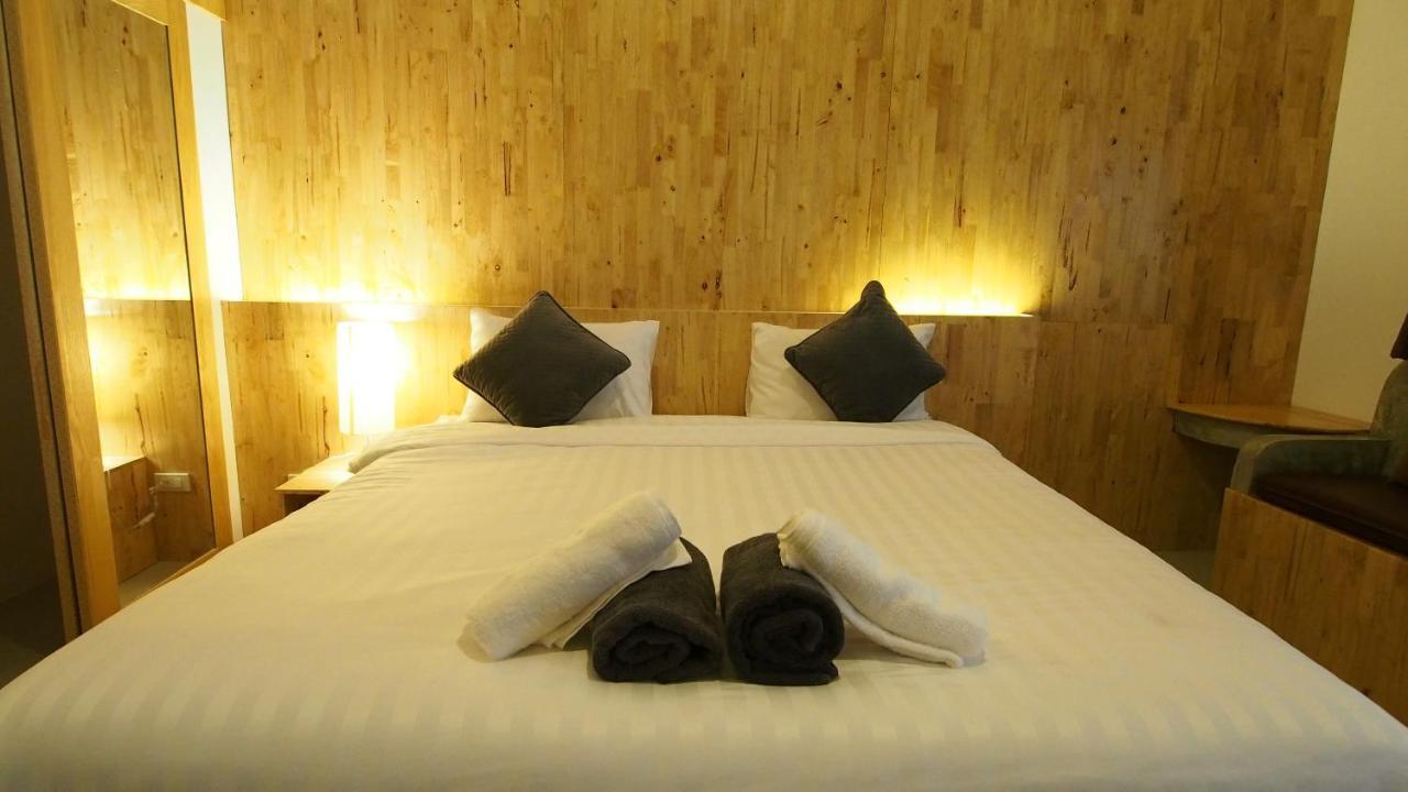 Paradise Land Resort Pattaya Buitenkant foto